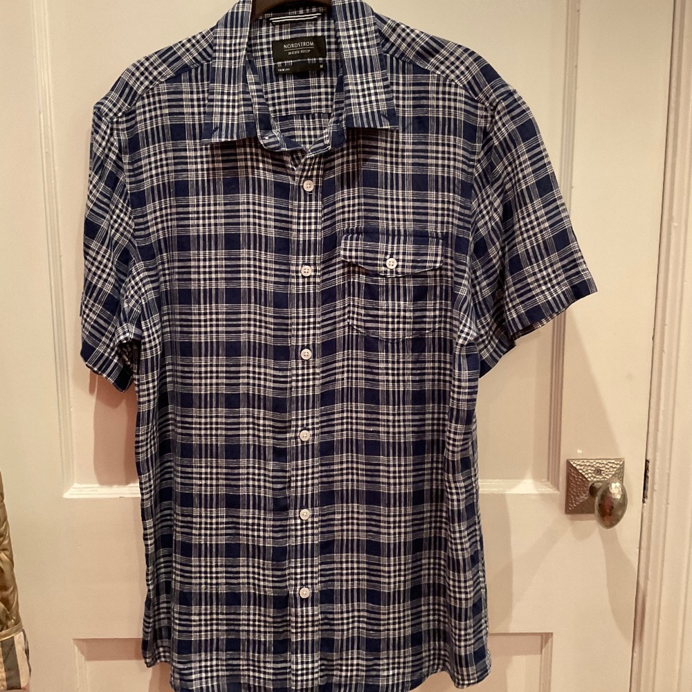 Nordstrom Men’s Shop linen blue and white plaid short sleeve button down, M TRIM